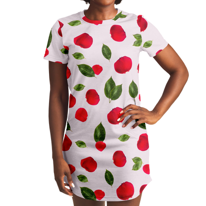  Front view of the model wearing the rose bloom t-shirt dress, showing the relaxed fit and floral pattern.