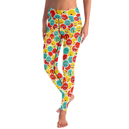Smiley Stretch Leggings – Confident pose highlighting curve-hugging fit and energy